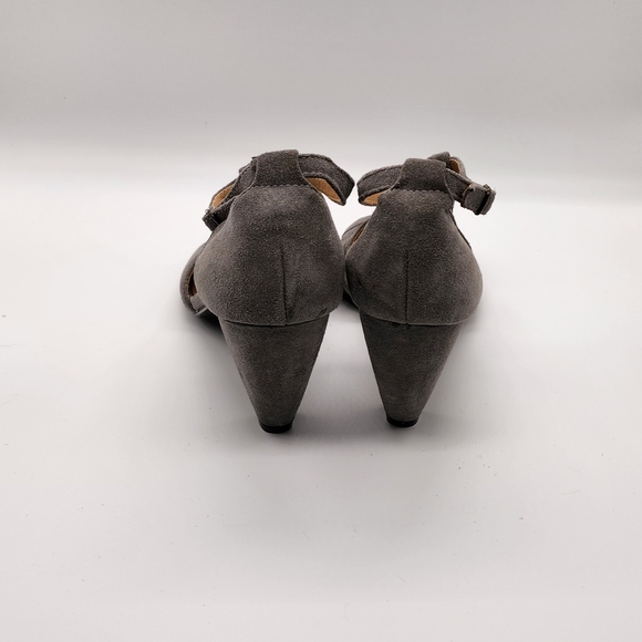 Kimchi Blue Charcoal Heels - Picture 6 of 6